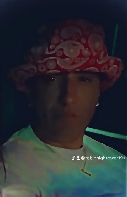 Offline chatovací místnost brucewayne0007