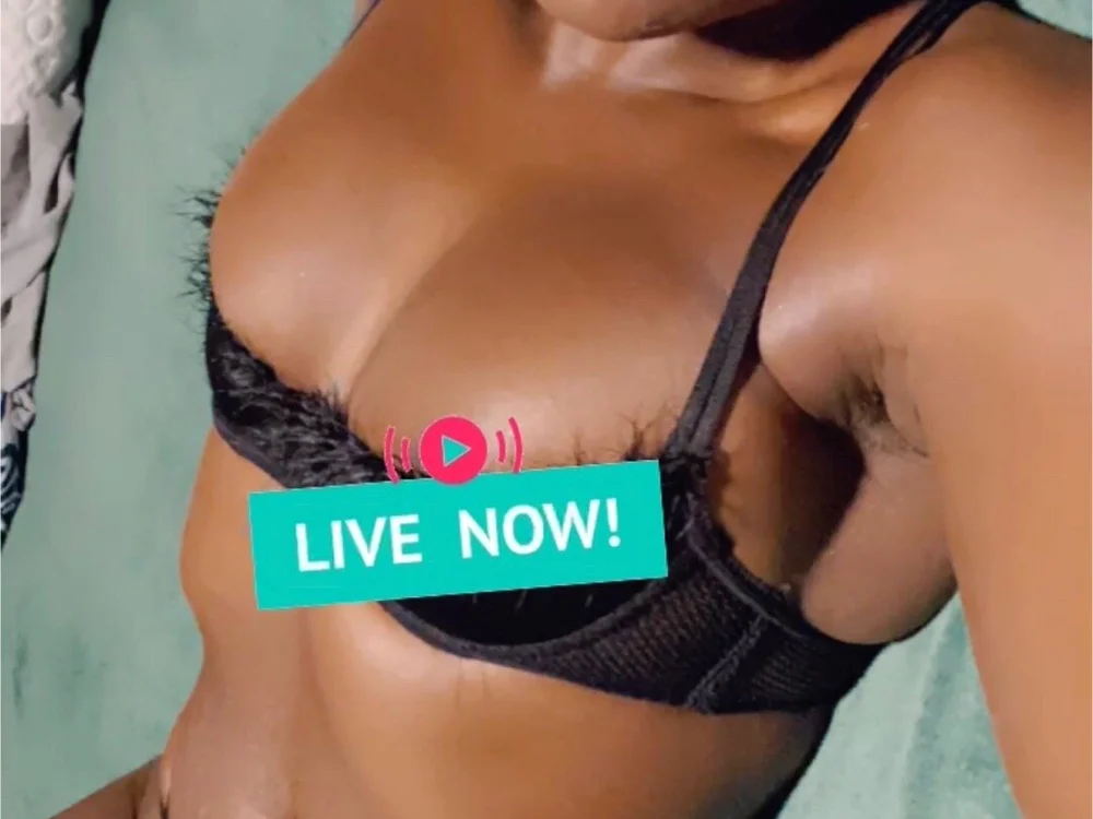 itsLilliywaters offline chatrum