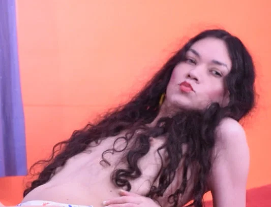 ShanyFerrati: συνομιλία ΧΧΧ εκτός σύνδεσης