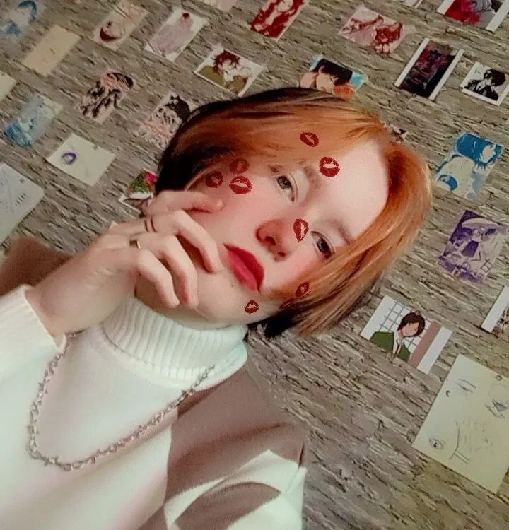 LaquitaSeybert's Offline XXX Chat