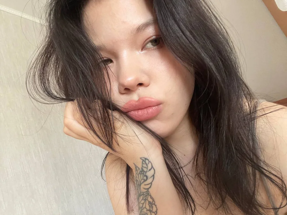 _Chantale_'s Offline Chat Room
