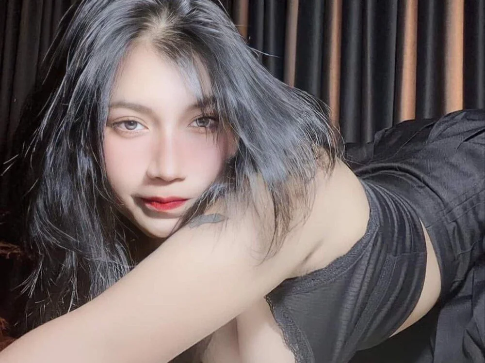 -Almira- Chat XXX offline