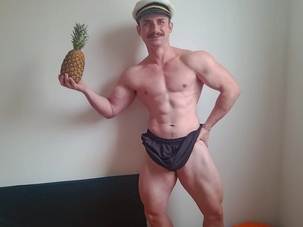 Saymon69_'s Offline Chat Room
