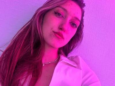 AdalineHockenbury - Girl 