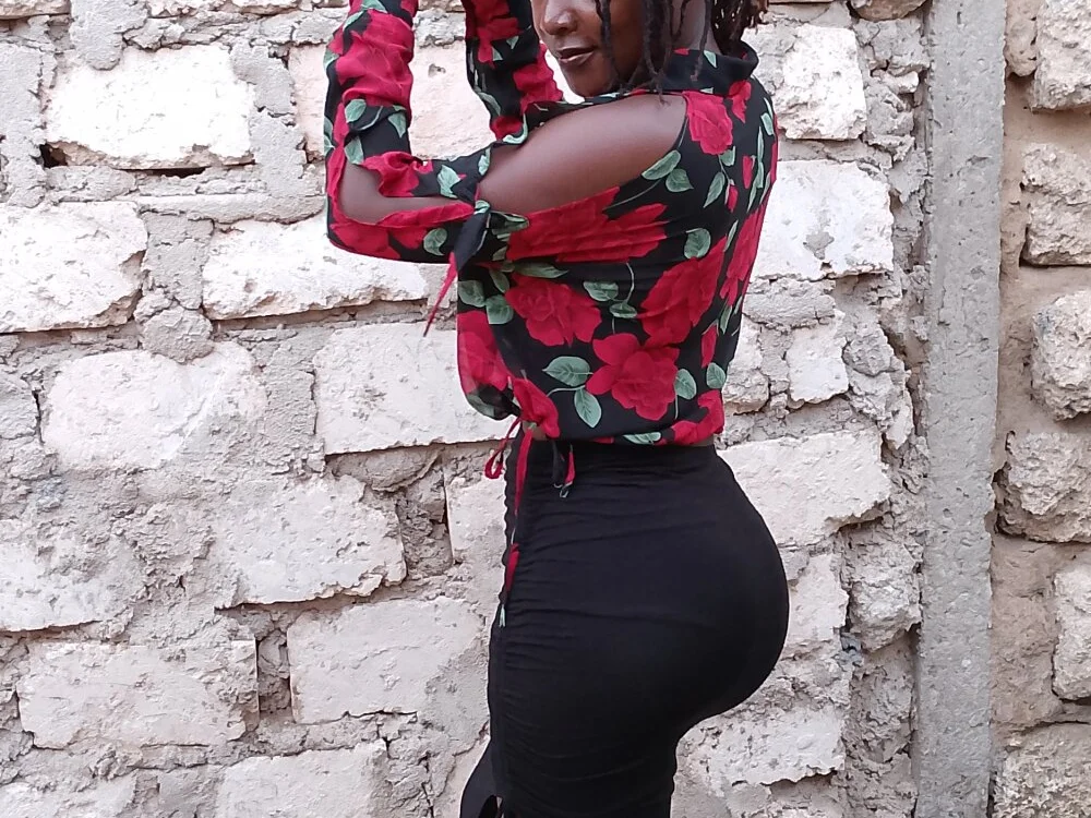 Chat XXX offline de Babyjuliana_