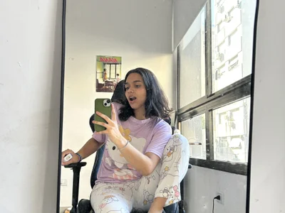 Delilahoutofcontext - Girl 