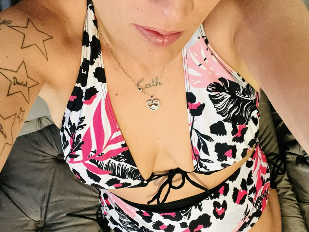 Haleytightlips1986's Offline XXX Chat