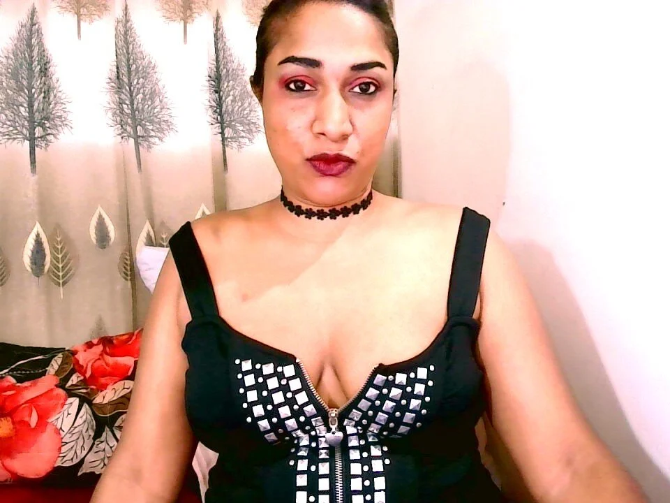 Indian_Erotic69 Chat XXX offline