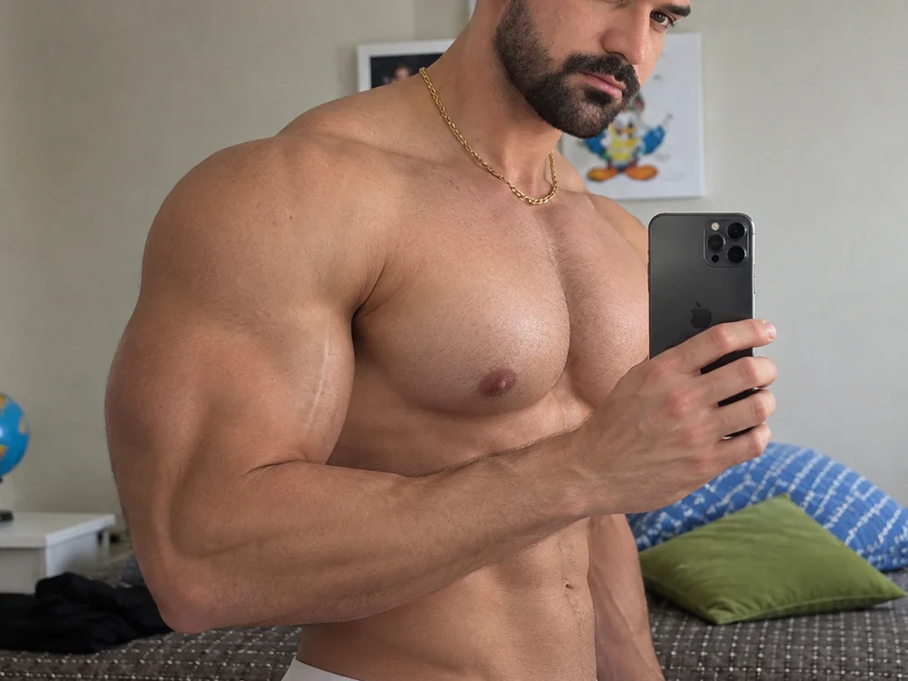 Coupleneed8inch 커버 사진