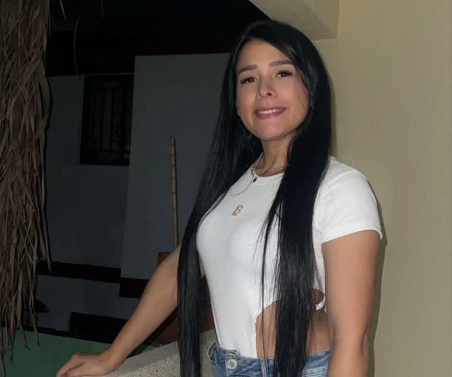 Sofia_sweet5's Offline XXX Chat