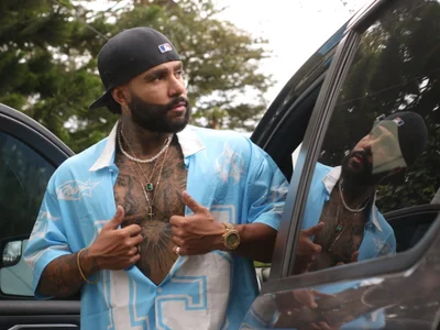 Apolo_rousse1 离线XXX聊天