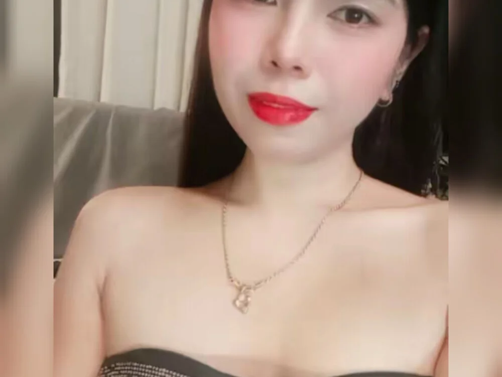 Offline XXX chat modela Sexy_Juliah