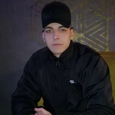 bigdillas7 Offline XXX Chat