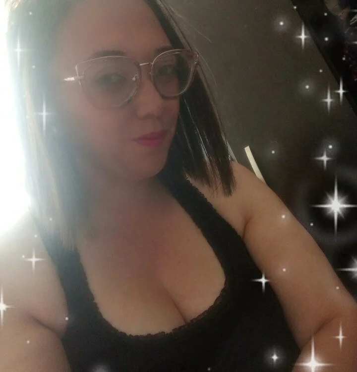 ivanacoop's Offline Chat Room