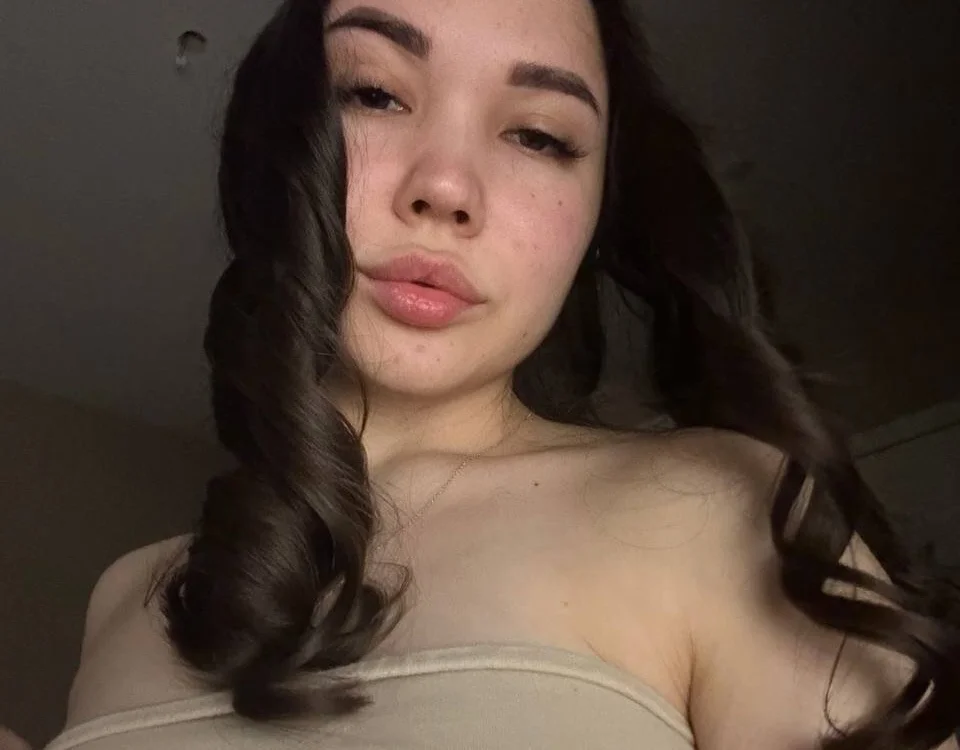 FlorenceBorom's Offline Chat Room