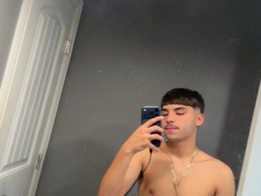 8bigA8 offline XXX-chat