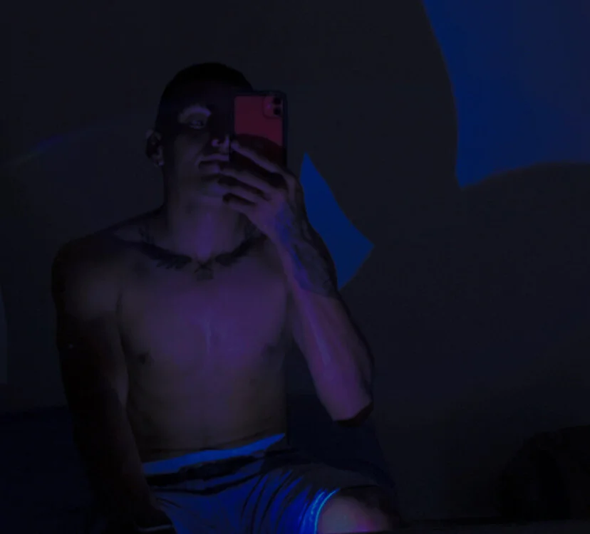 Sebas_Tc's Offline Chat Room