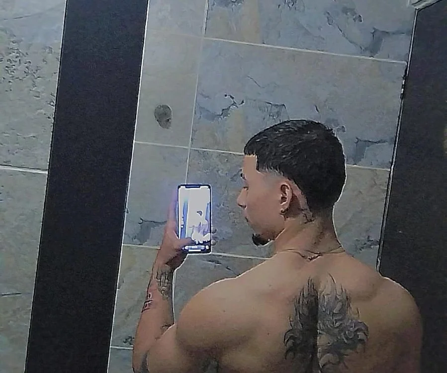 Max_Jowel Chat XXX offline