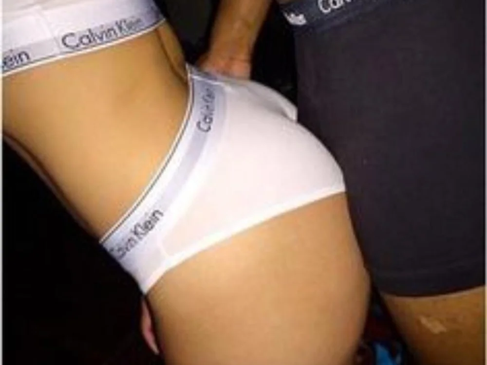 Hot_Husbands5's Offline XXX Chat