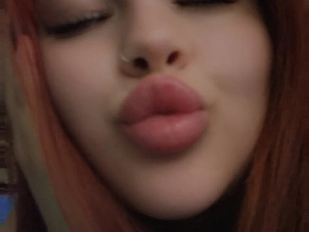 A_Arina's Offline XXX Chat