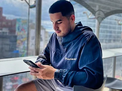 BigmanLatam 🕗 naked chat