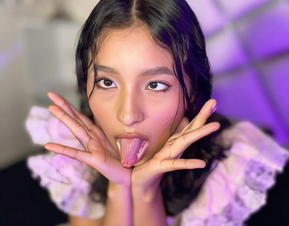 Czat XXX offline – RealDoncella_