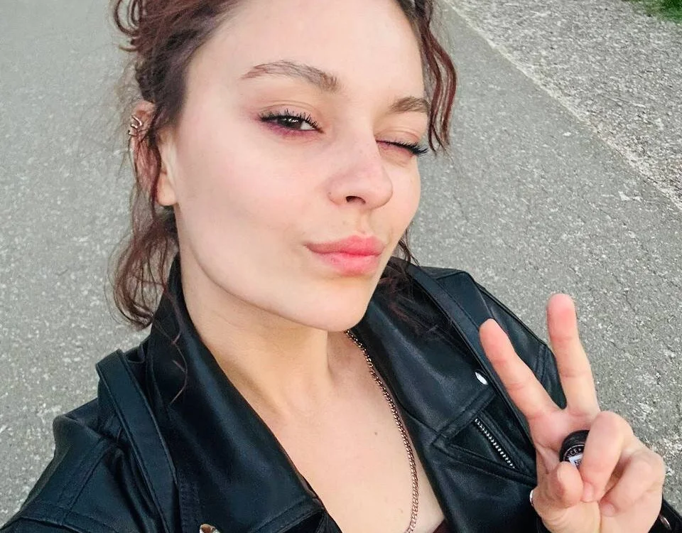 Chat XXX offline de Mia_Luiza
