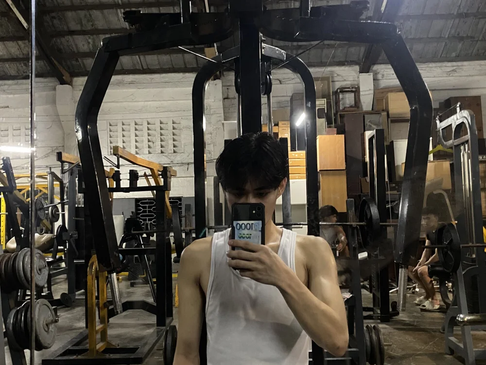 Etherealboy_ckn Offline XXX chat
