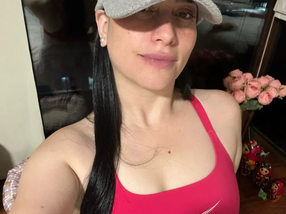BellaOptimism's Offline Chat Room