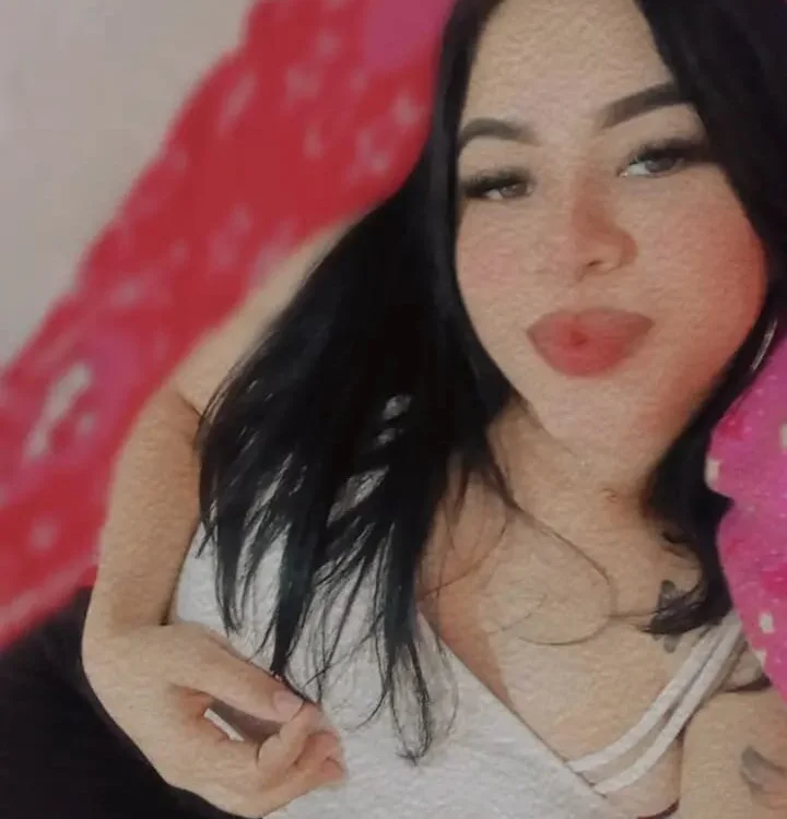 natashabombom23's most recent online preview