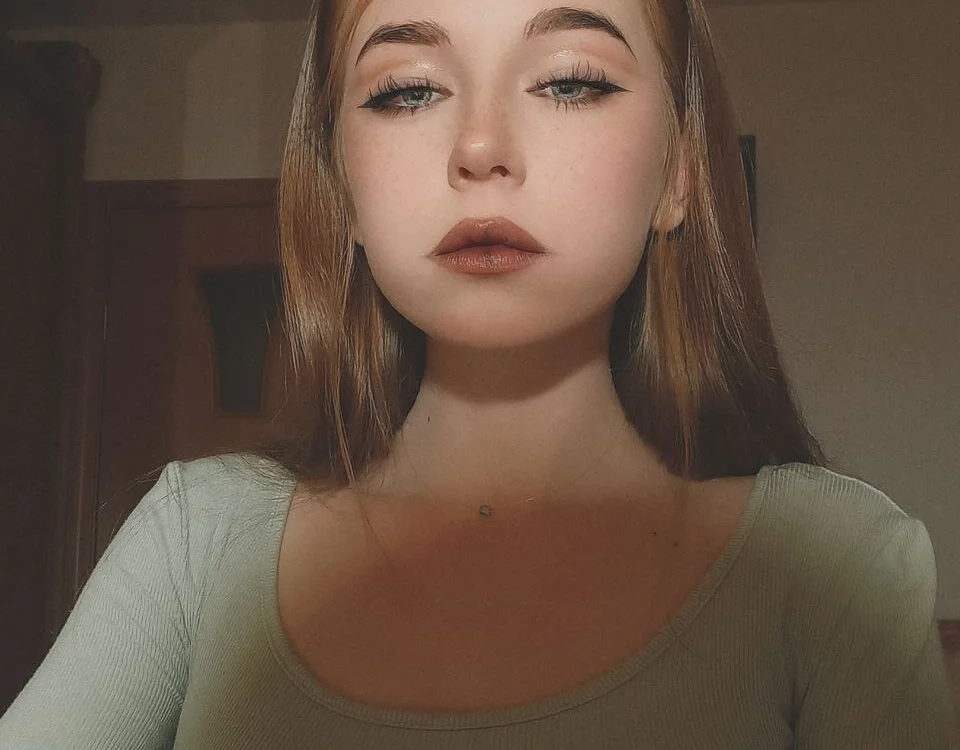 MoireHellums' Offline XXX Chat