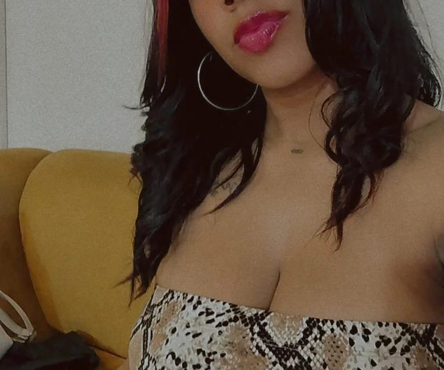 IsauraMontiel's Offline XXX Chat