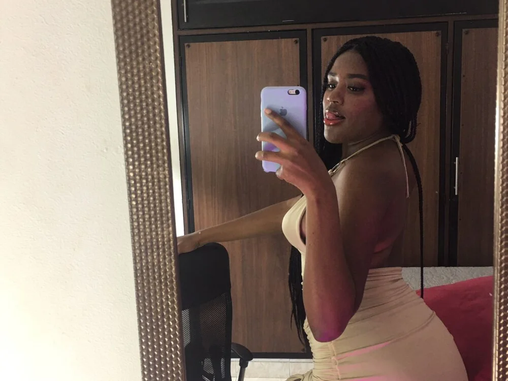 Ebony_Pregnant_Teen – Offline XXX chat