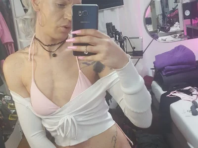 sinalinaluna profile