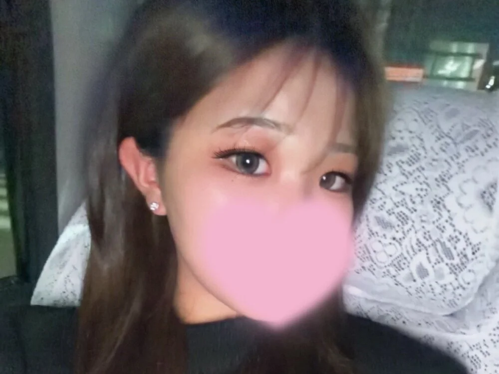 7nana_77's Offline XXX Chat