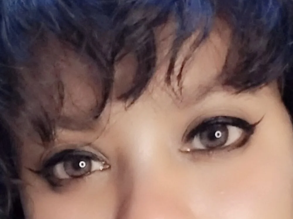 Alina_hot00 Obrolan XXX Offline