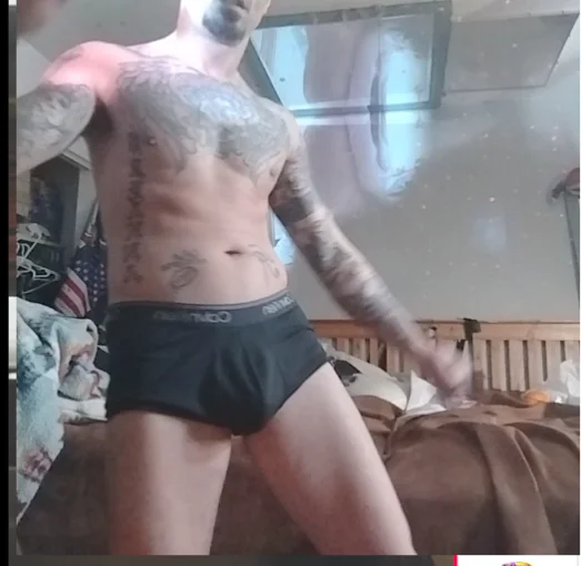 wowthisguy2's Offline Chat Room