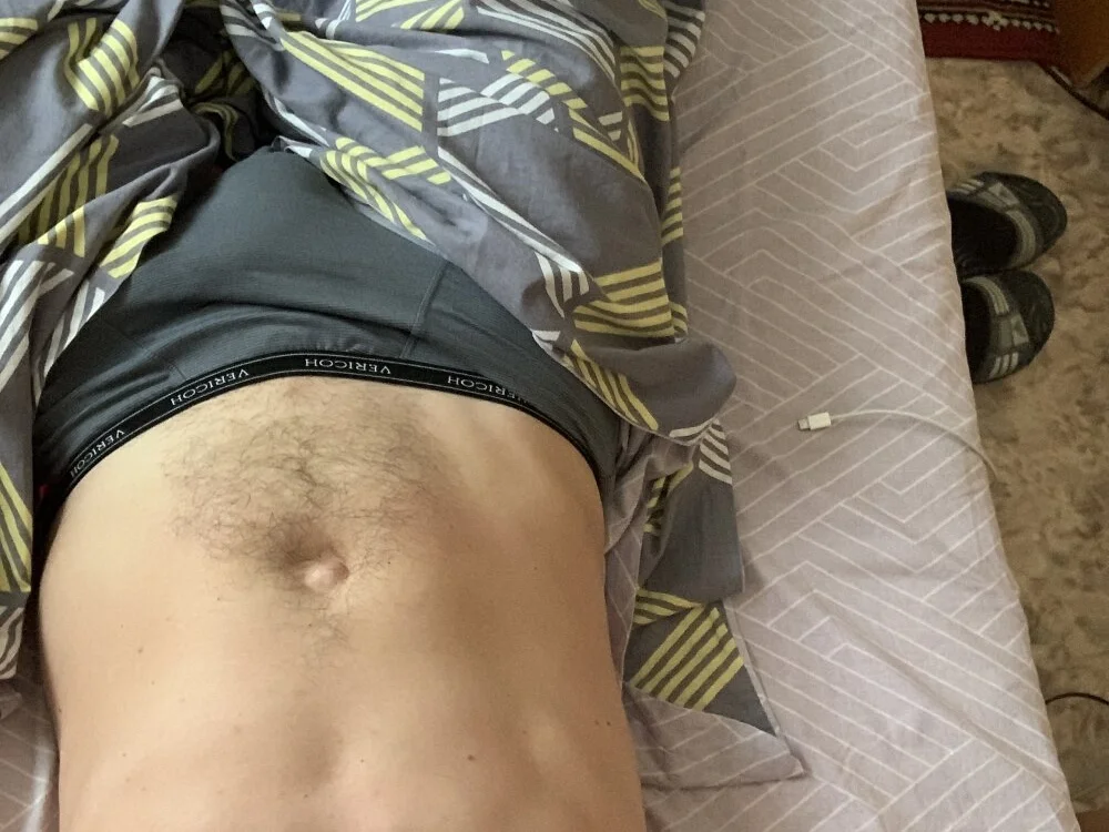 AntonioSexyboy: συνομιλία ΧΧΧ εκτός σύνδεσης