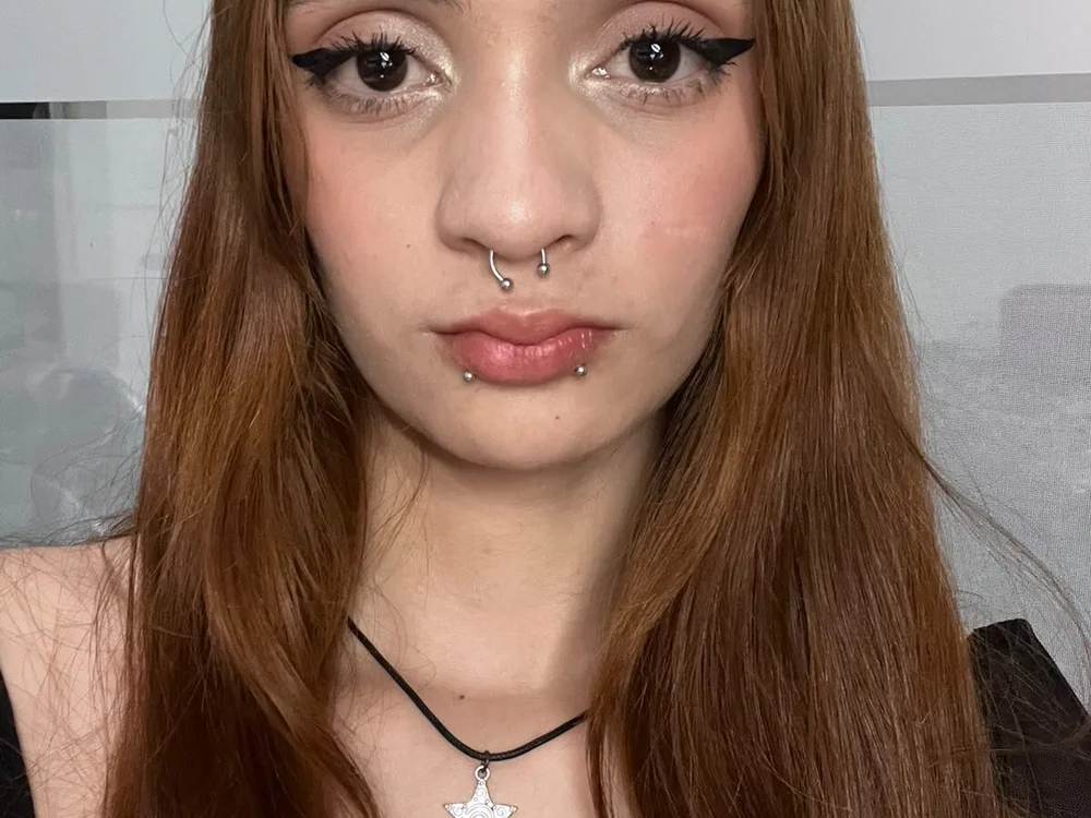 Nathy_Prettydoll's Offline XXX Chat