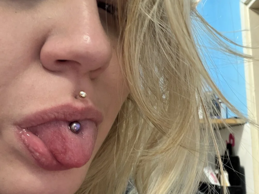 Blondierrrr offline XXX-chatje