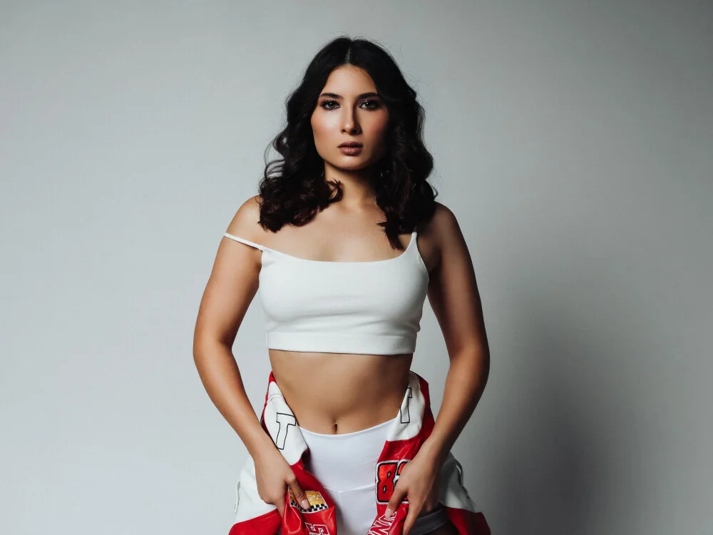 MonicaThompson Offline XXX Chat