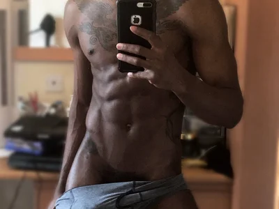 Tellmeuluvm3 Male Striptease Online Cam Adult