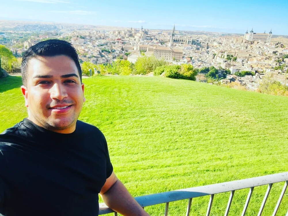 george_louis' Offline XXX Chat