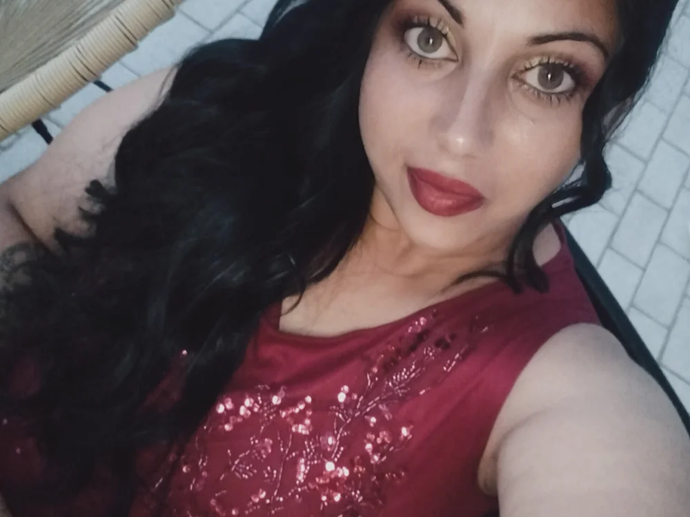 Elymaya's Offline Chat Room