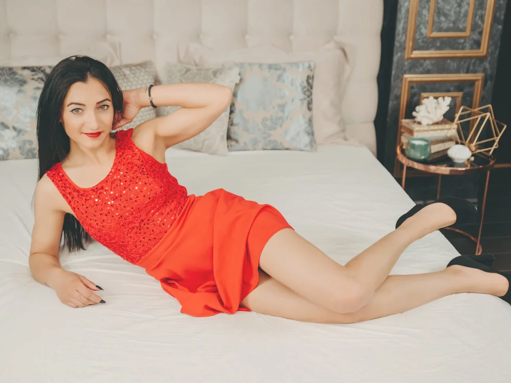 CatieCruz's Offline Chat Room