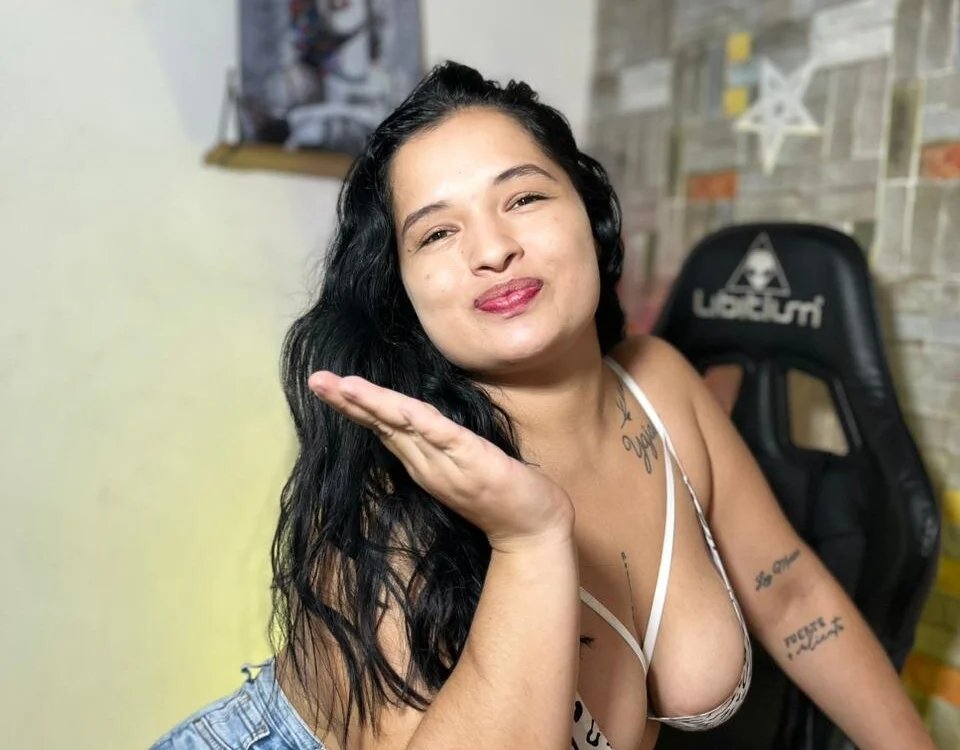 Офлайн-чат XXX alejabigboobsS