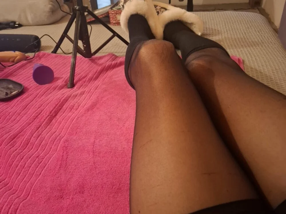 kimTgirl's Offline XXX Chat