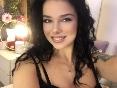 Karinnaa18 - Girl 