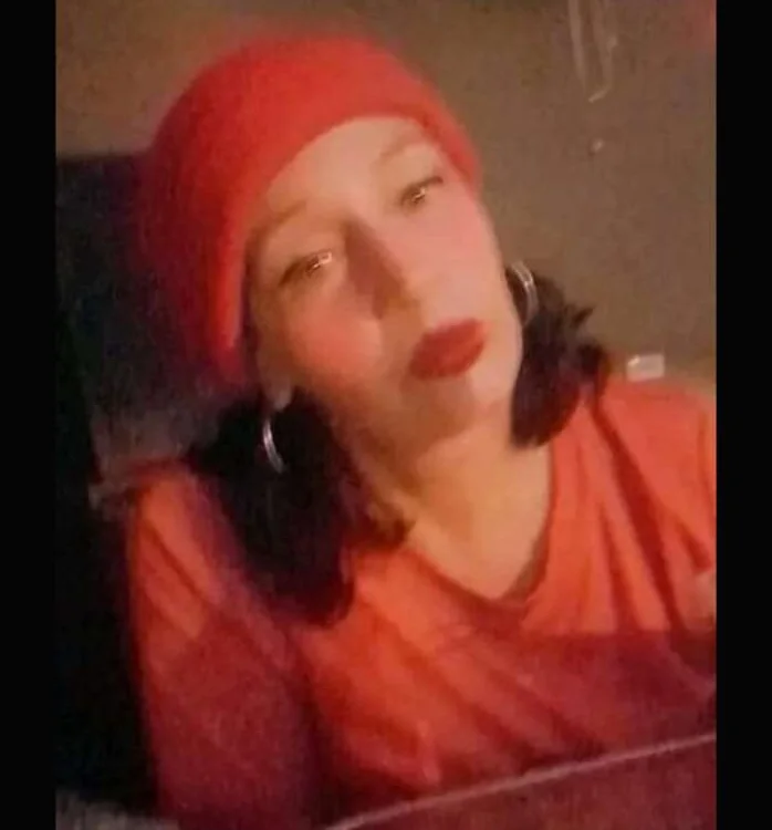 EmmySmithh4's Offline Chat Room
