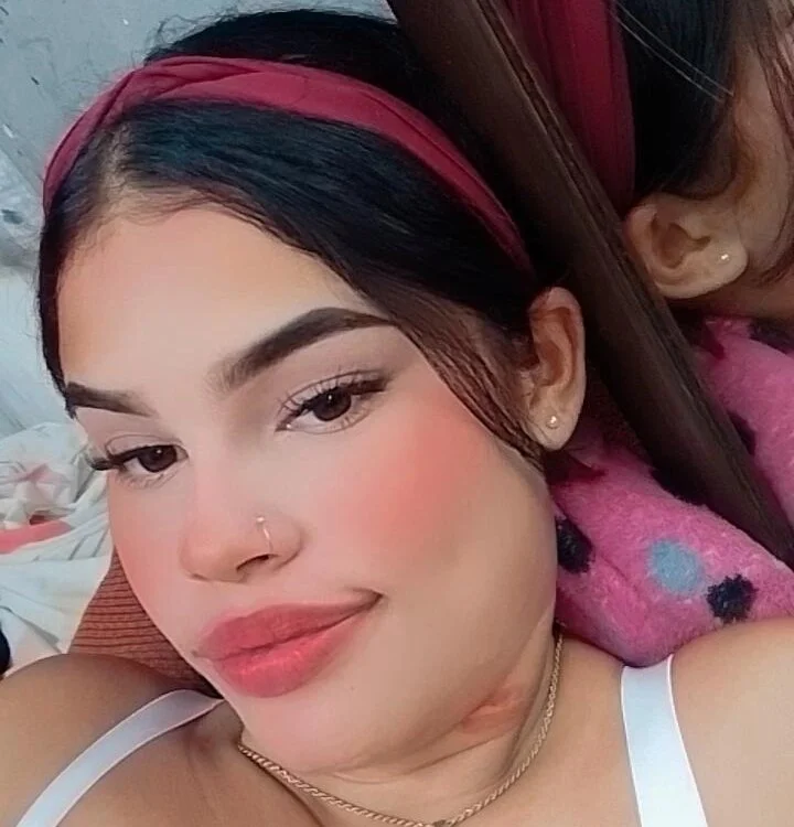 melanie_Nasty_whore offline XXX-chat